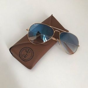 Ray ban Aviator sunglasses